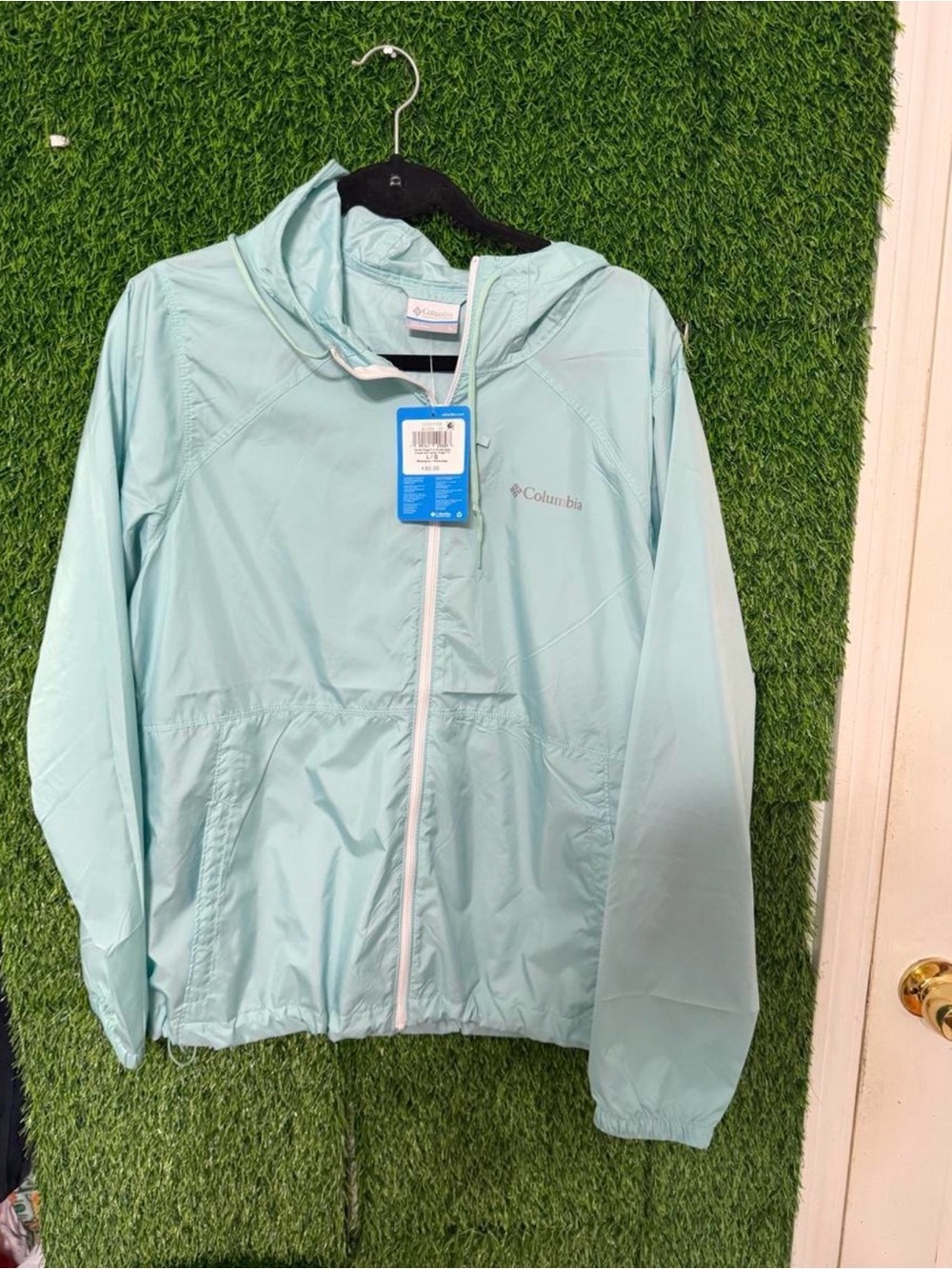 Columbia Hooded windbreaker